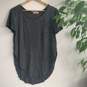 ⚡️3/$30⚡️Striped Tee